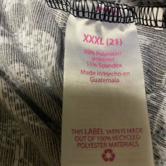 No Boundaries Juniors Long Sleeve Crew Neck Rib Tee Plus Size XXXL-21 Celestial - Picture 5 of 9